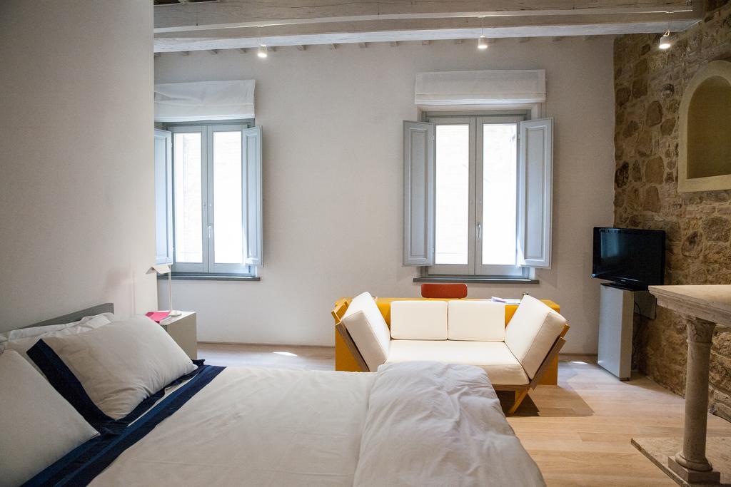 La Bandita Townhouse Pienza Room photo